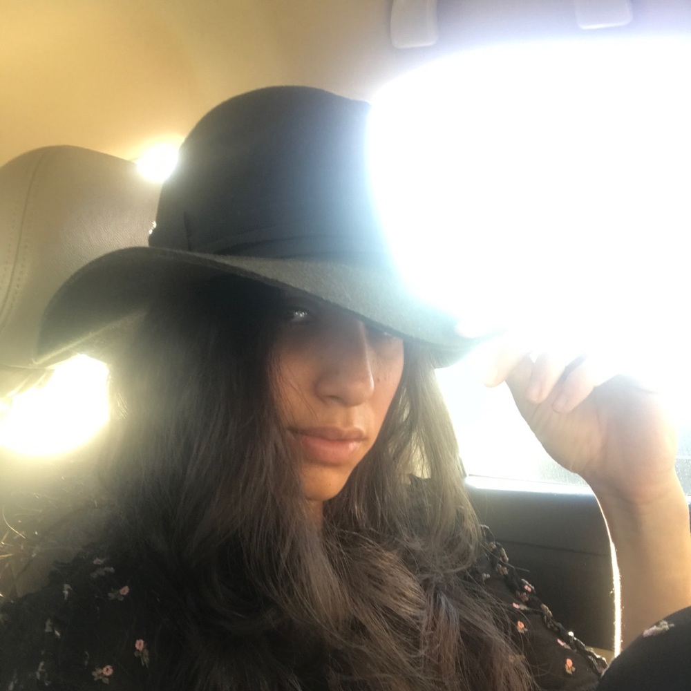 Meet your Posher, Ashley